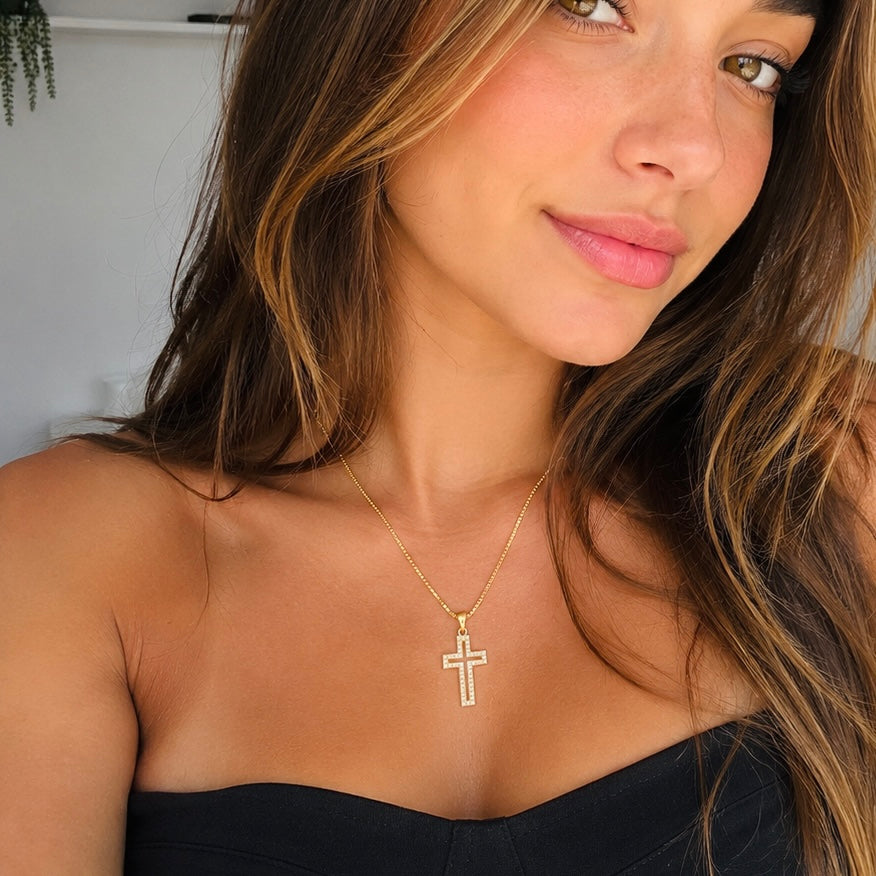 Halo Sancta Cross Necklace